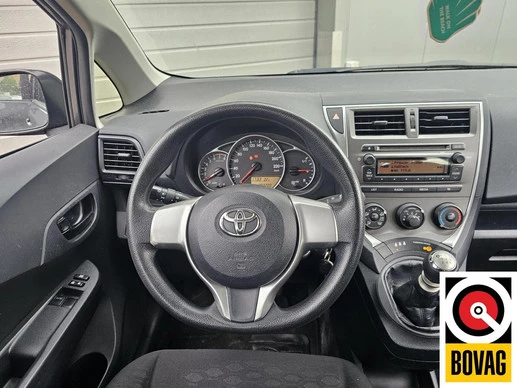 Toyota Verso-S - Afbeelding 11 van 17