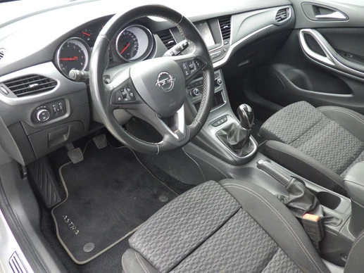 Opel Astra - Afbeelding 4 van 30