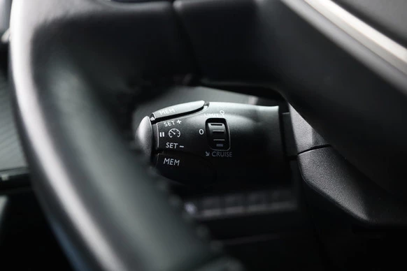 Peugeot e-2008 - Afbeelding 10 van 30