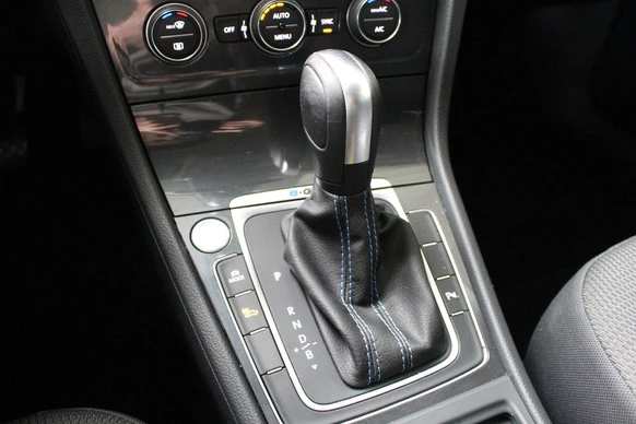 Volkswagen e-Golf - Afbeelding 15 van 24