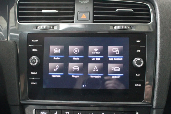 Volkswagen e-Golf - Afbeelding 16 van 24