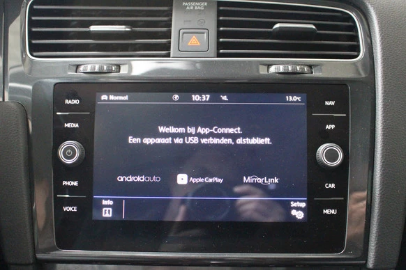 Volkswagen e-Golf - Afbeelding 22 van 24
