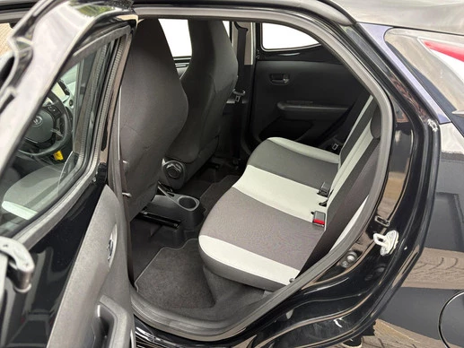 Toyota Aygo - Afbeelding 25 van 30