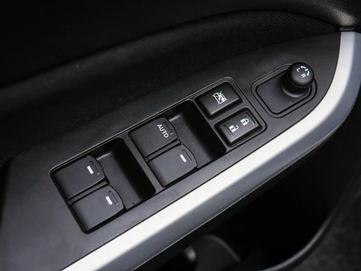 Suzuki Vitara - Afbeelding 20 van 30