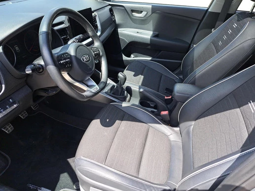 Kia Stonic - Afbeelding 12 van 26