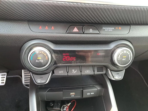 Kia Stonic - Afbeelding 19 van 26