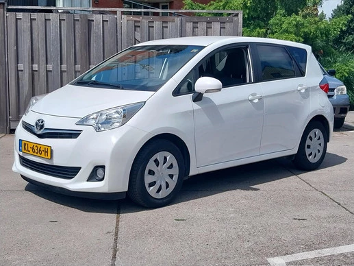 Toyota Verso-S - Afbeelding 1 van 7