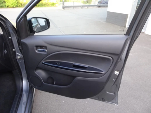 Mitsubishi Space Star - Afbeelding 19 van 26