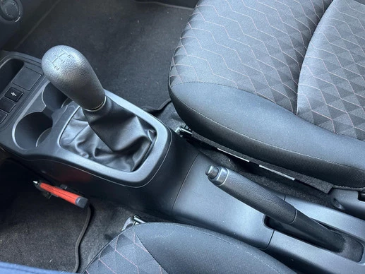 Mitsubishi Space Star - Afbeelding 20 van 24