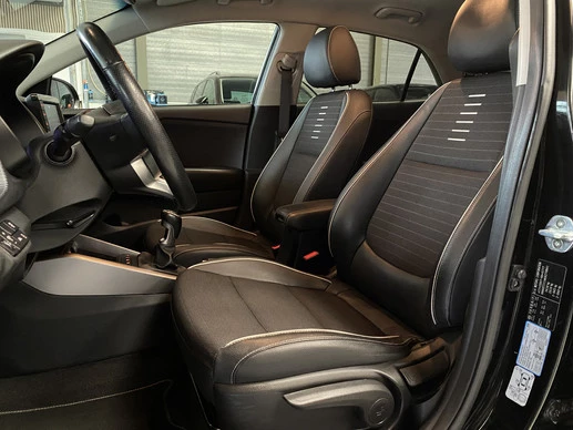 Kia Rio - Afbeelding 18 van 30