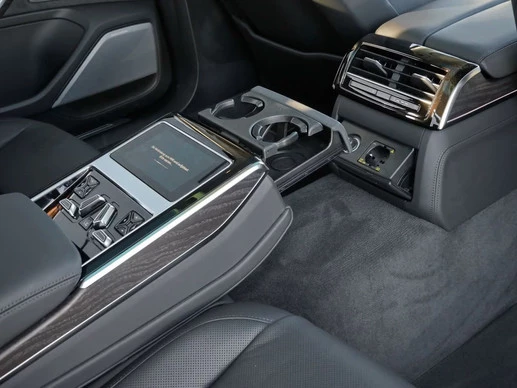 Audi A8 - Afbeelding 8 van 17