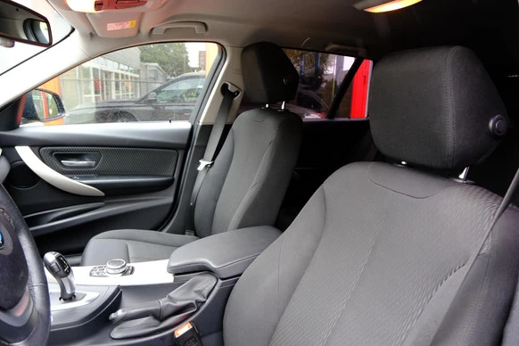 BMW 3 Serie - Afbeelding 26 van 30
