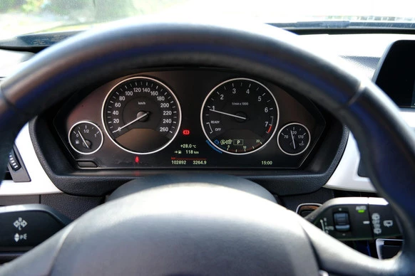 BMW 3 Serie - Afbeelding 14 van 30