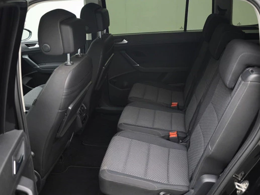 Volkswagen Touran - Afbeelding 16 van 30