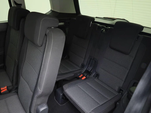 Volkswagen Touran - Afbeelding 17 van 30