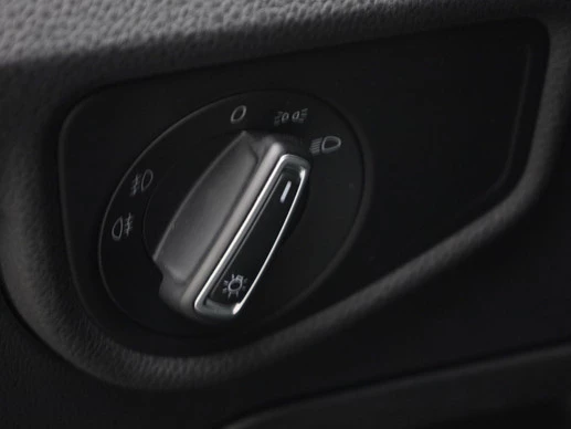Volkswagen Touran - Afbeelding 23 van 30