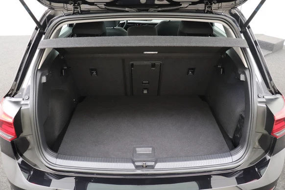 Volkswagen Golf - Afbeelding 12 van 30