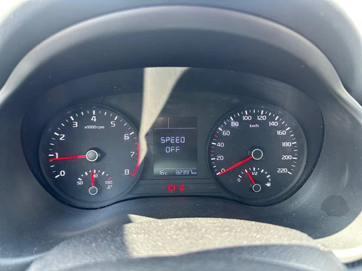 Kia Stonic - Afbeelding 15 van 24