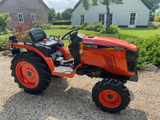 Kubota  - Afbeelding 8 van 12