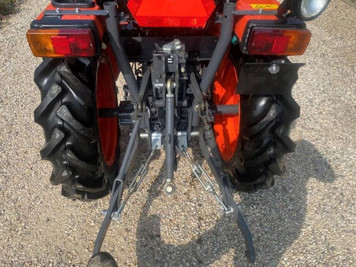 Kubota  - Afbeelding 10 van 10