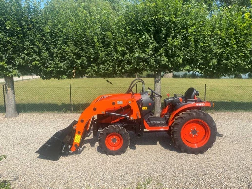 Kubota  - Afbeelding 1 van 13
