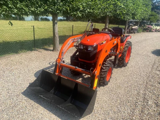 Kubota  - Afbeelding 10 van 13