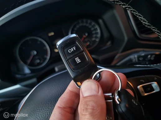 Volkswagen Amarok - Afbeelding 22 van 30