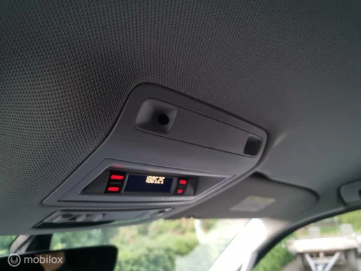 Volkswagen Amarok - Afbeelding 27 van 30