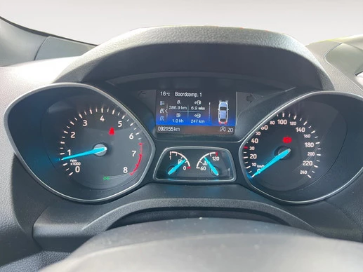 Ford Kuga - Afbeelding 26 van 30