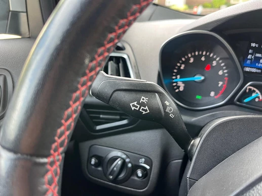 Ford Kuga - Afbeelding 24 van 30