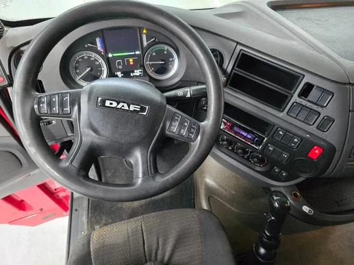 DAF XF 106.460 - Afbeelding 10 van 11