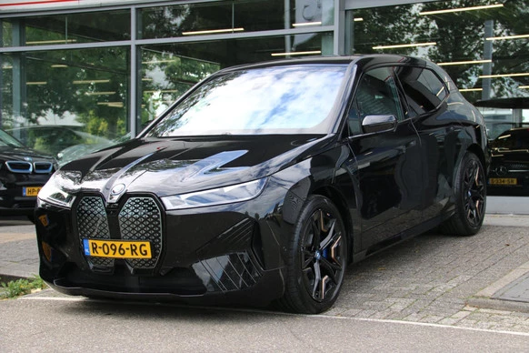 BMW iX - Afbeelding 1 van 27