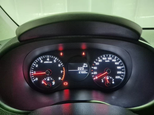 Kia Picanto - Afbeelding 18 van 28