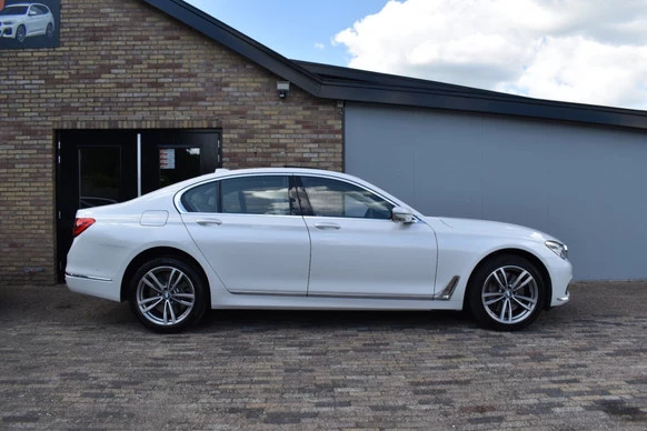 BMW 7 Serie - Afbeelding 4 van 30