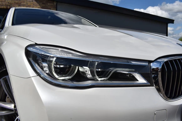 BMW 7 Serie - Afbeelding 8 van 30