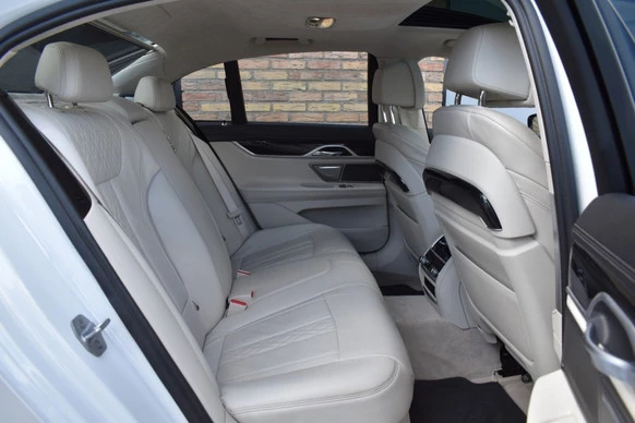 BMW 7 Serie - Afbeelding 11 van 30