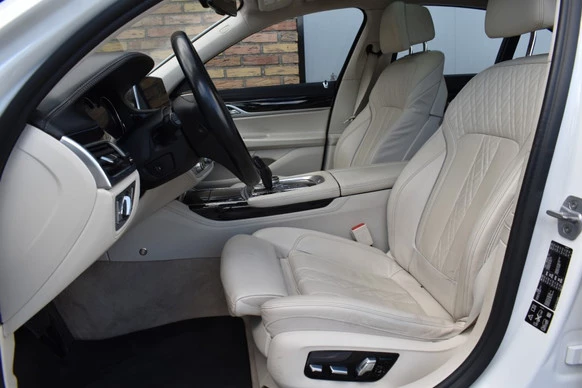 BMW 7 Serie - Afbeelding 13 van 30