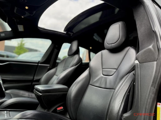 Tesla Model S - Afbeelding 6 van 11