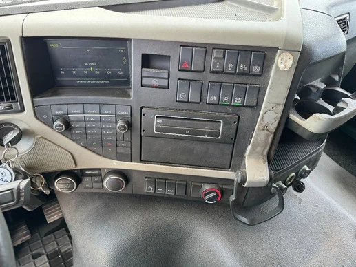 Volvo FM 420 - Afbeelding 15 van 17