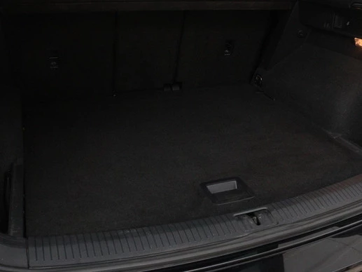 Volkswagen Tiguan - Afbeelding 12 van 30