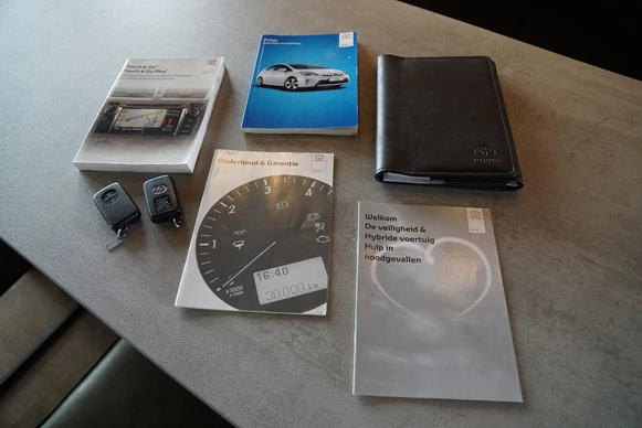 Toyota Prius - Afbeelding 13 van 30