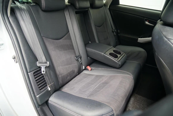 Toyota Prius - Afbeelding 14 van 30