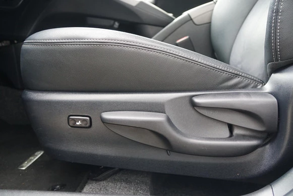 Toyota Prius - Afbeelding 16 van 30