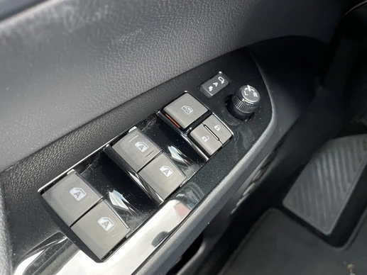 Toyota Prius - Afbeelding 14 van 21