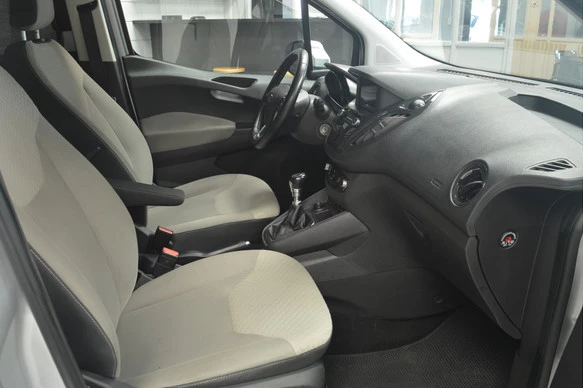 Ford Tourneo Courier - Afbeelding 11 van 26