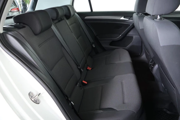 Volkswagen e-Golf - Afbeelding 13 van 30