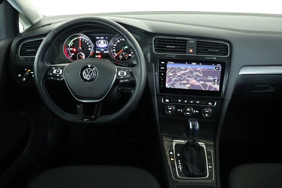 Volkswagen e-Golf - Afbeelding 14 van 30
