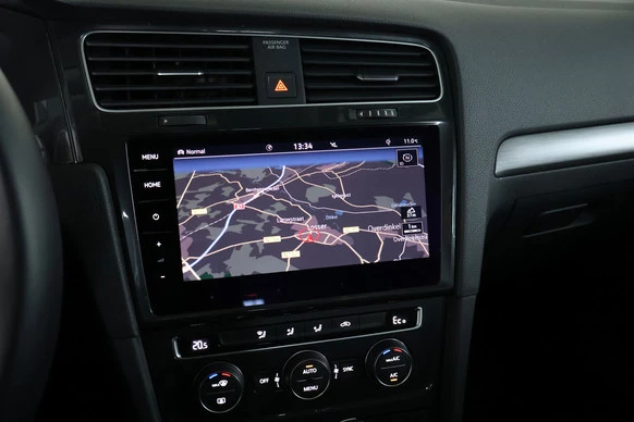 Volkswagen e-Golf - Afbeelding 15 van 30