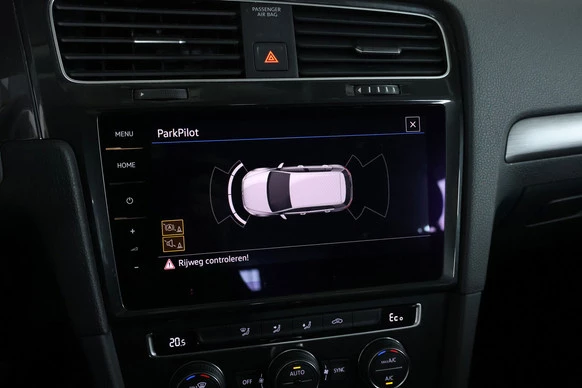 Volkswagen e-Golf - Afbeelding 22 van 30