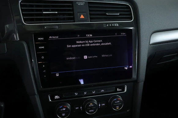 Volkswagen e-Golf - Afbeelding 24 van 30